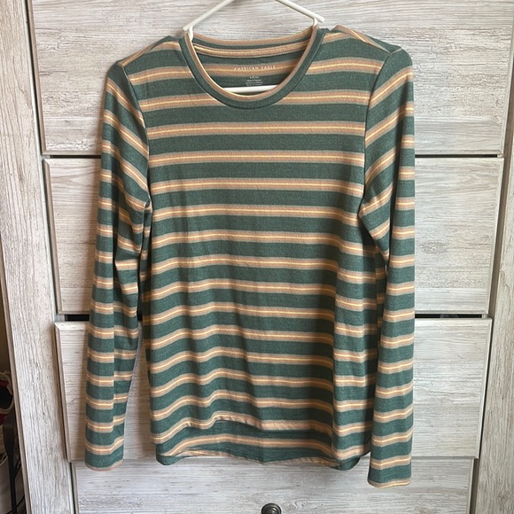 Green striped long sleeve - Picture 1 of 1